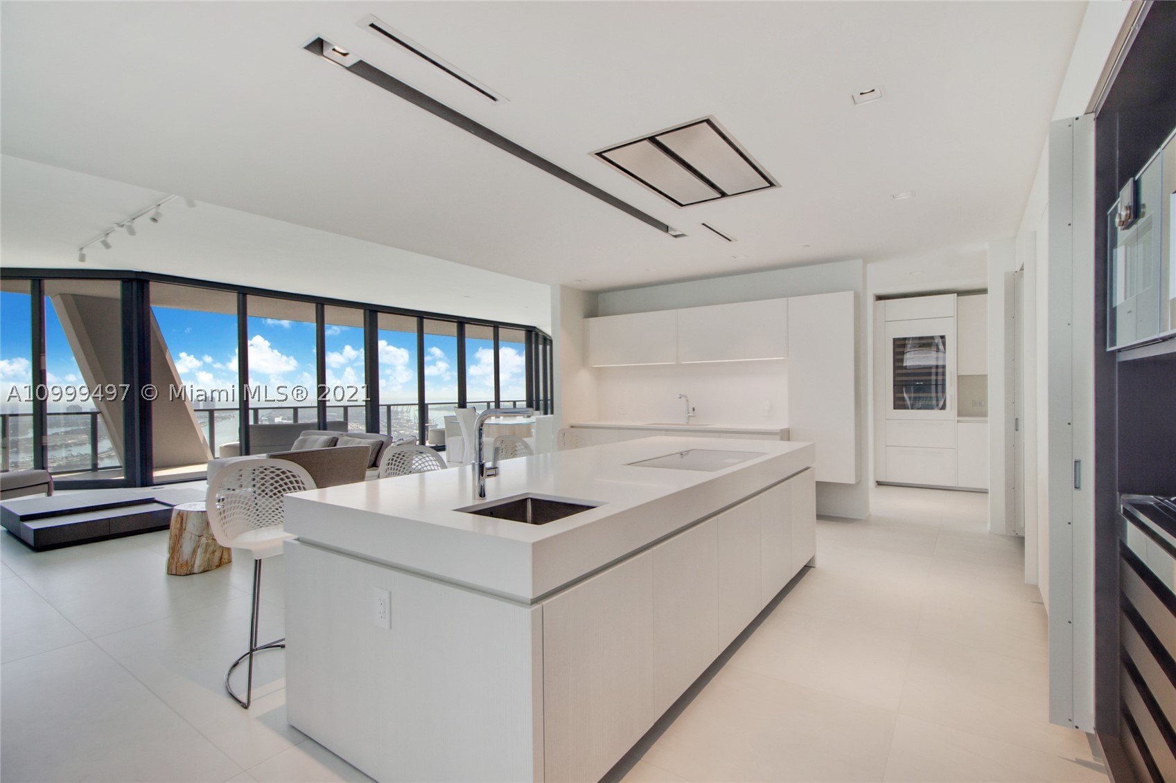 One thousand - Residential