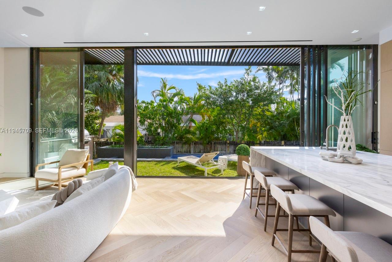 LAKE VIEW SUB - Residential