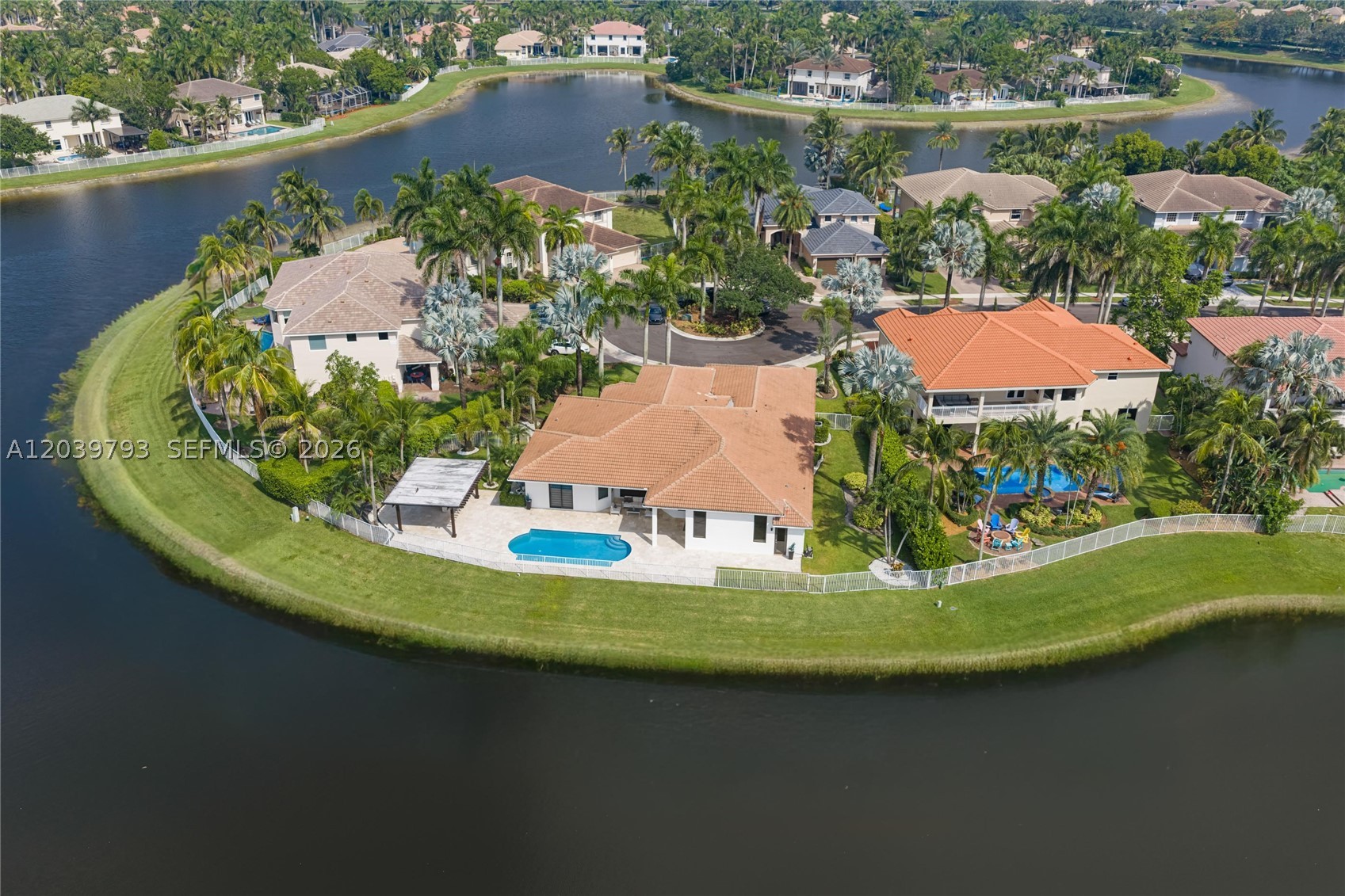 SECTOR 2-PARCELS 11 27 28 - Residential