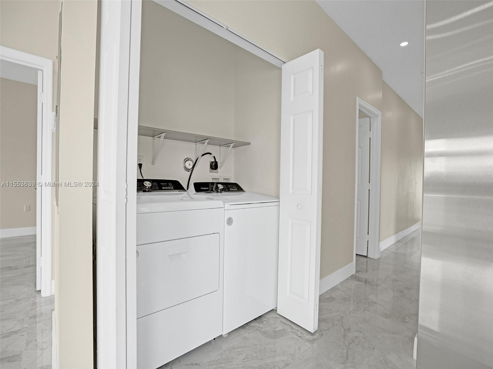 NARANJA PARK 2ND ADDN - Residential Lease