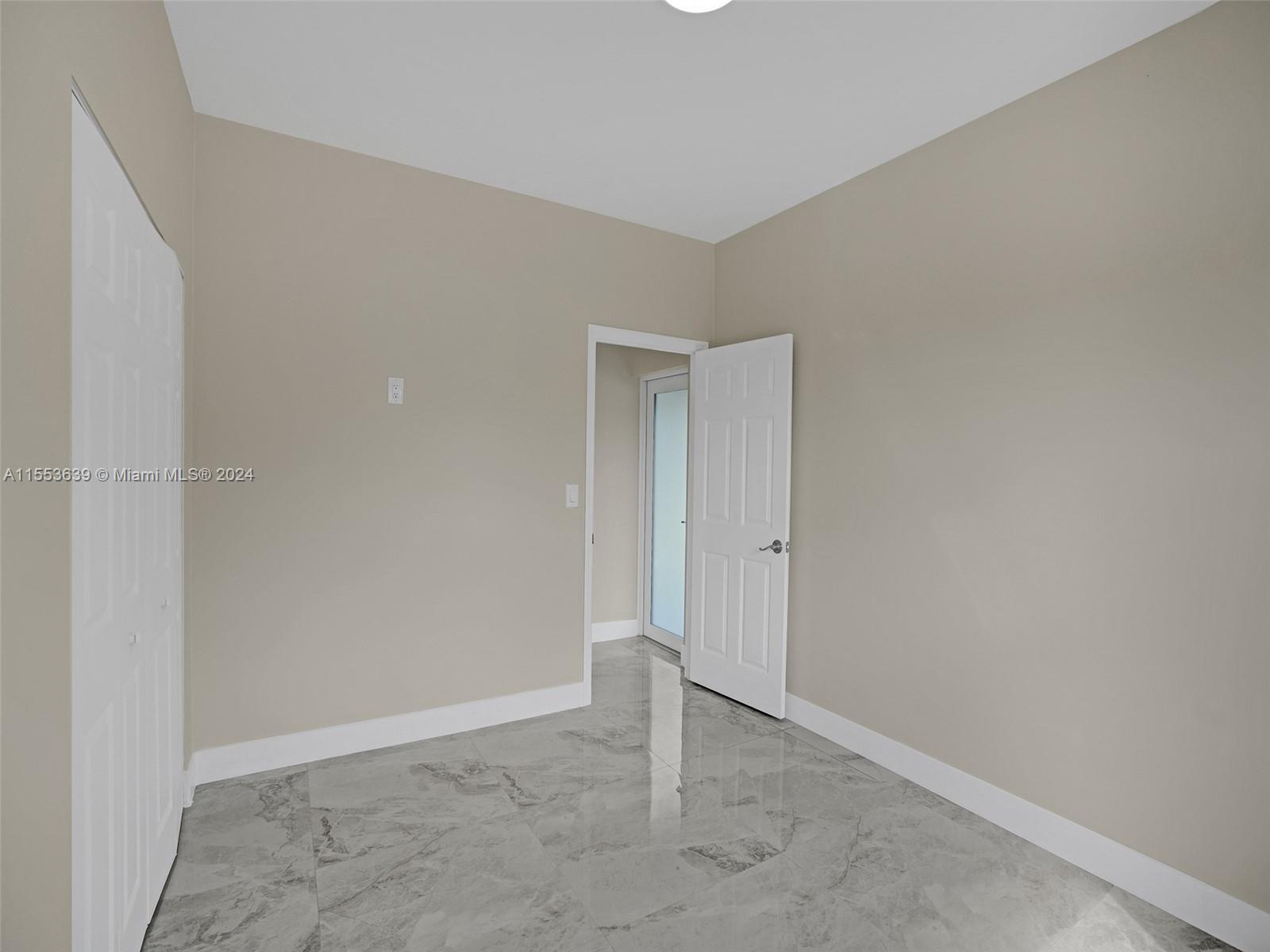 NARANJA PARK 2ND ADDN - Residential Lease