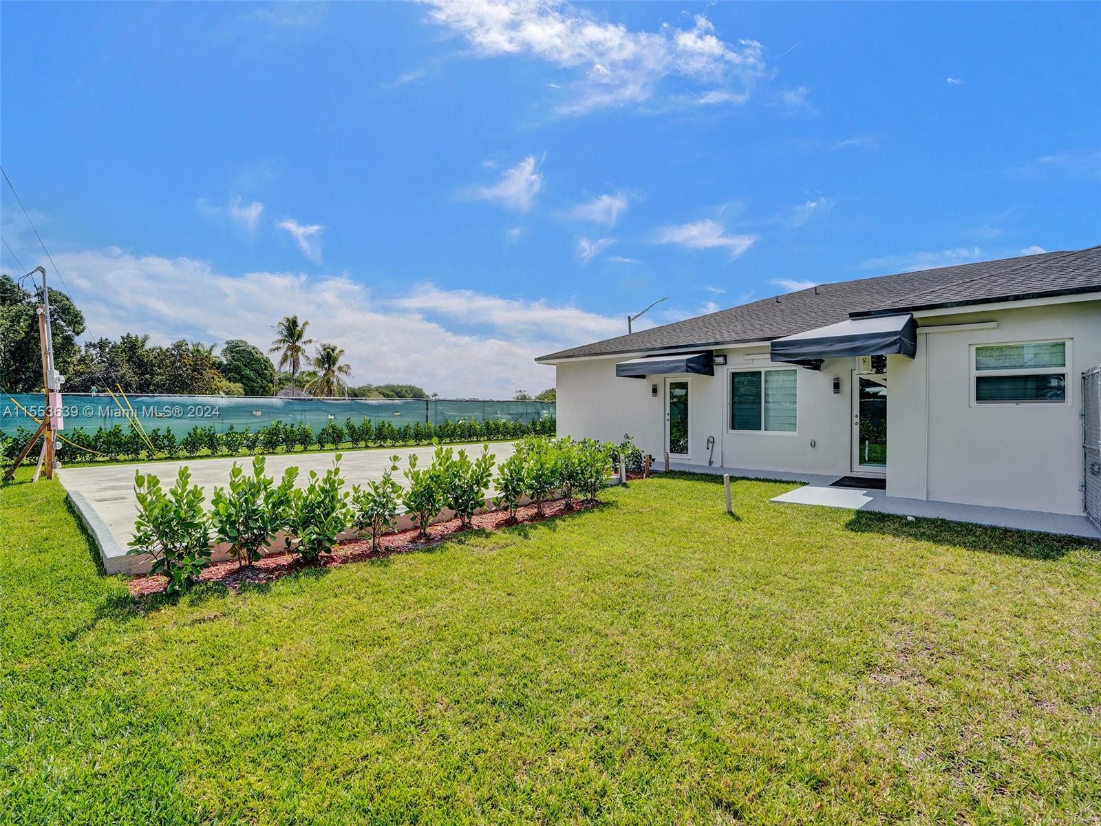 NARANJA PARK 2ND ADDN - Residential Lease