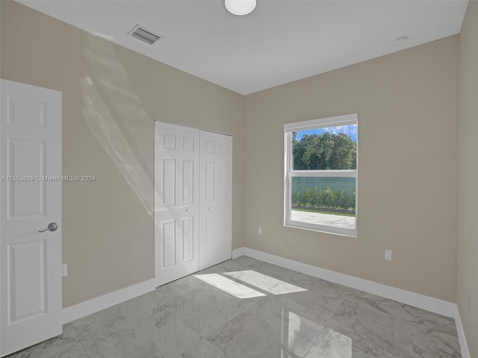 NARANJA PARK 2ND ADDN - Residential Lease