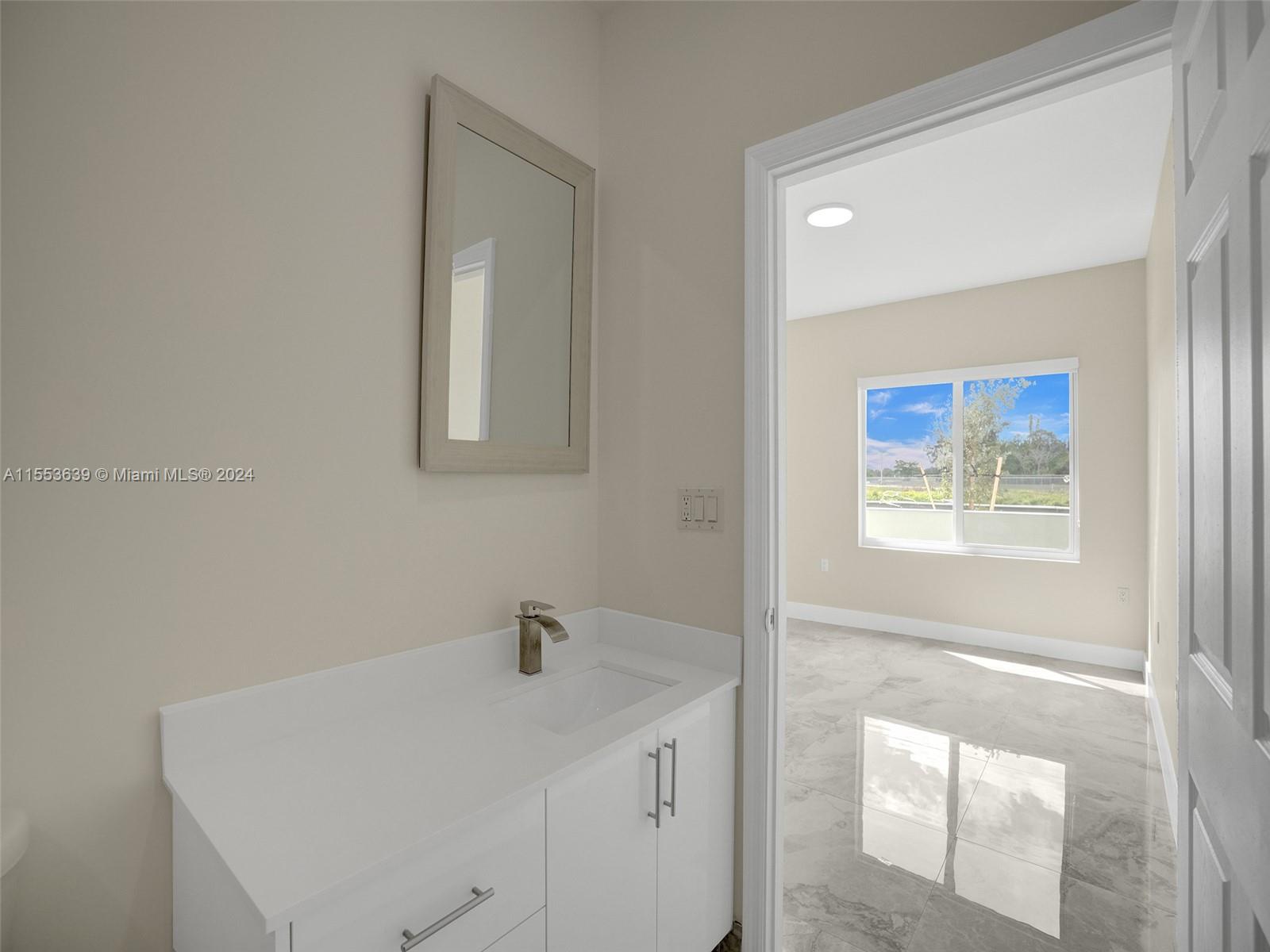 NARANJA PARK 2ND ADDN - Residential Lease