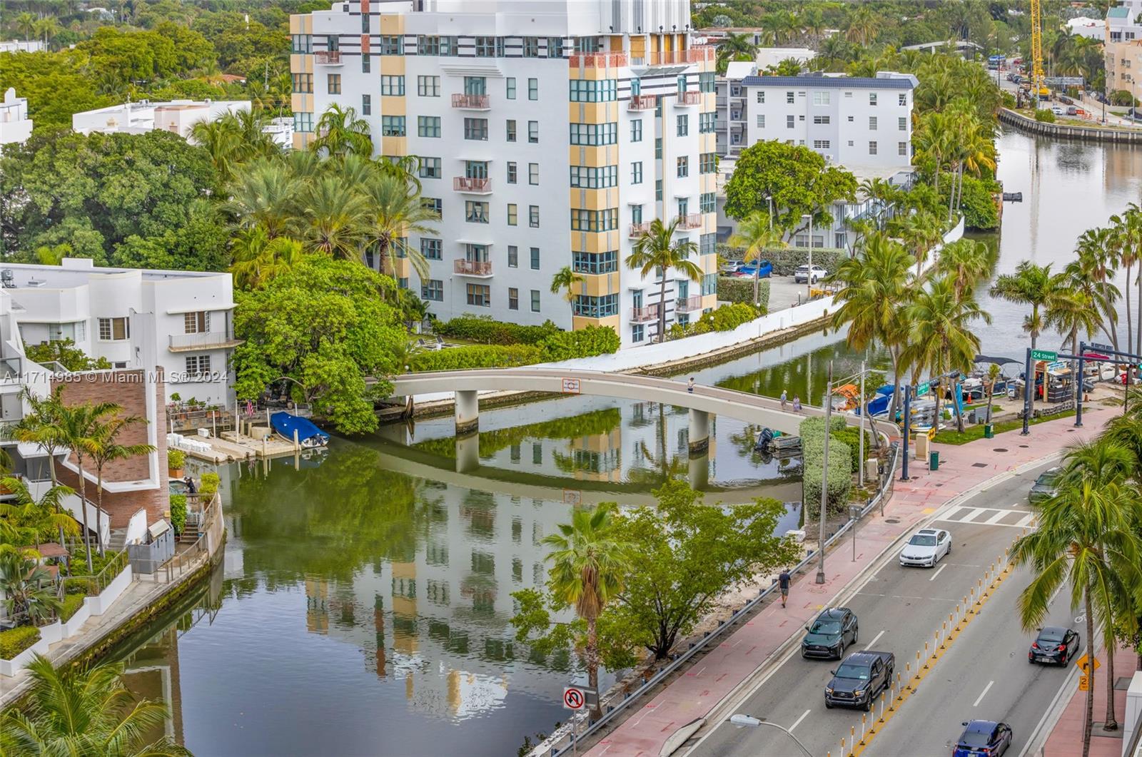 RONEY PALACE CONDO - Residential