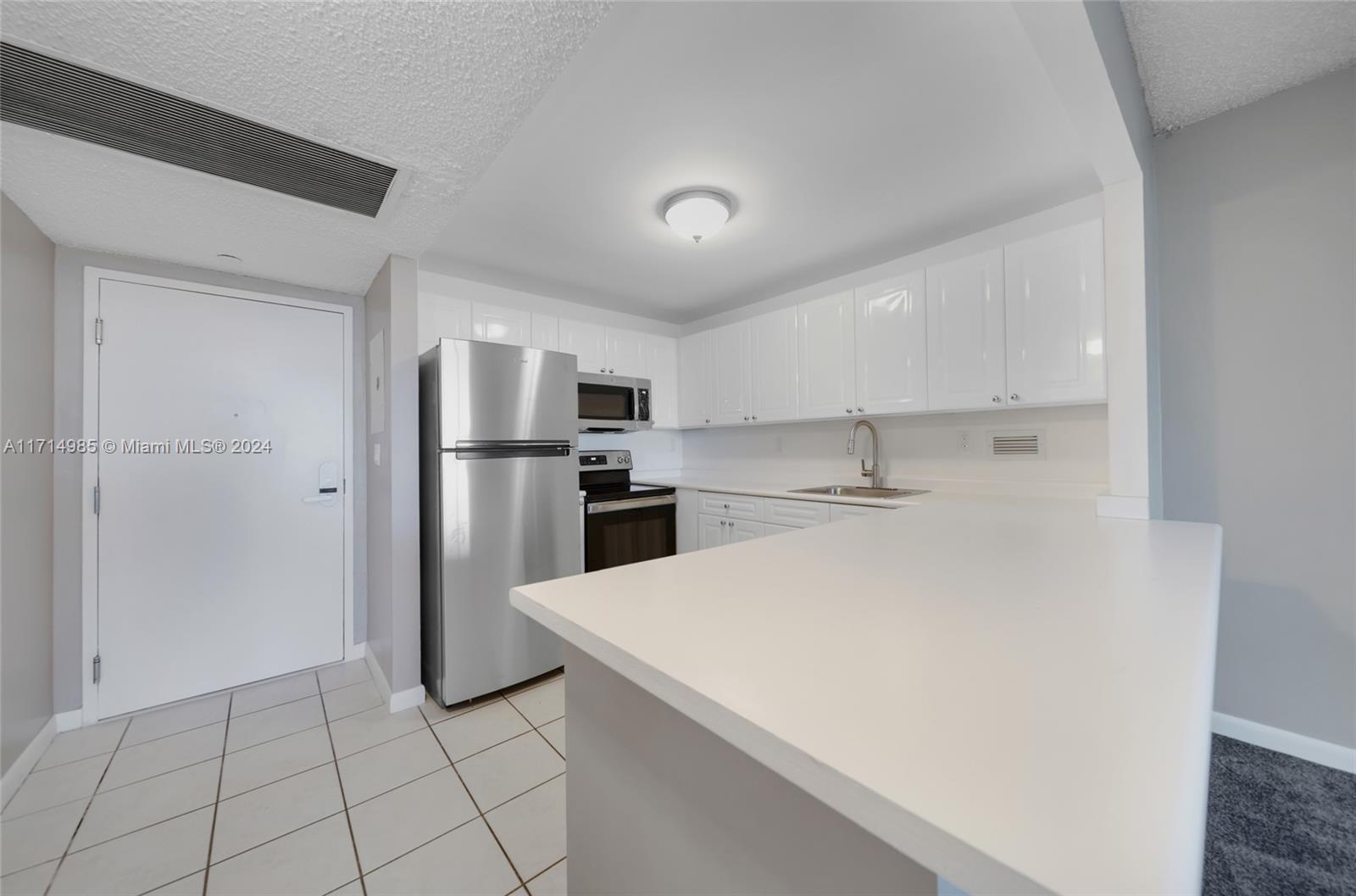 RONEY PALACE CONDO - Residential
