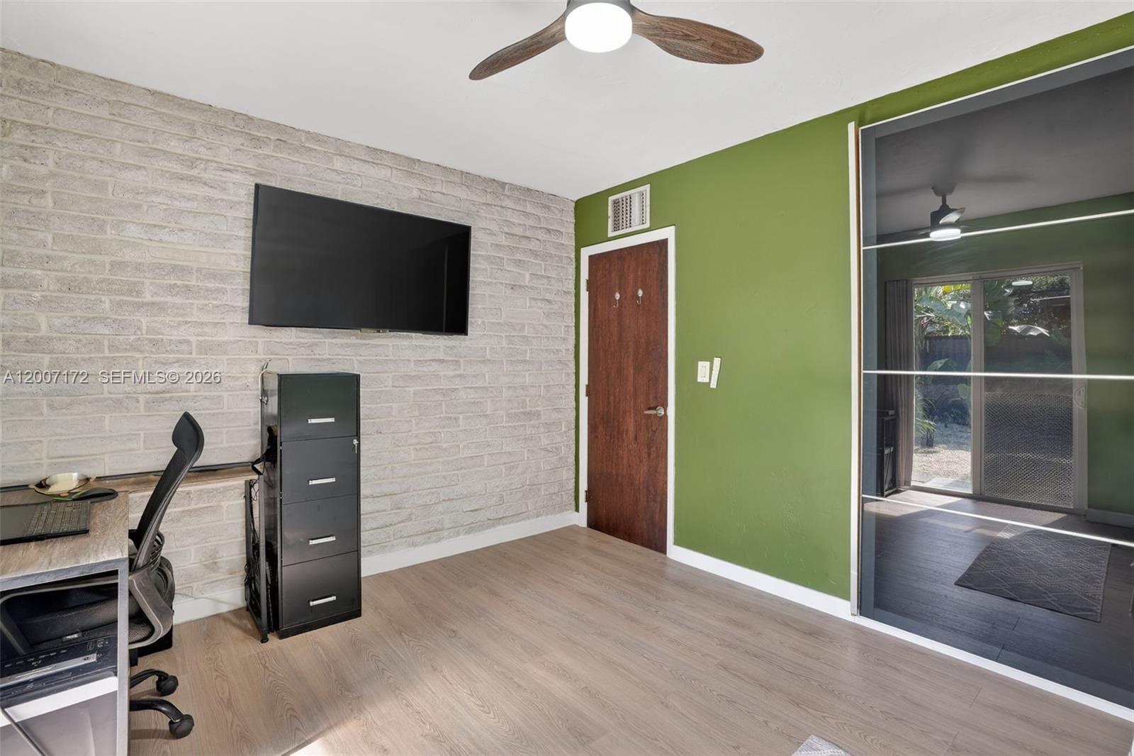 W MIAMI SHORES SEC B - Residential