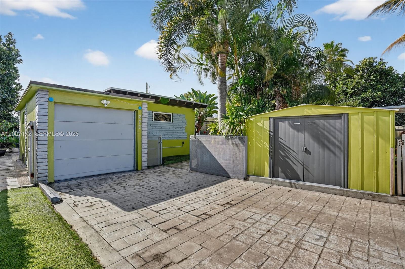 W MIAMI SHORES SEC B - Residential