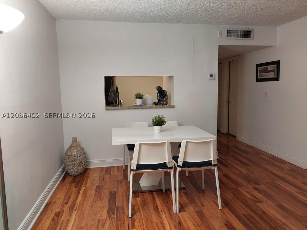 MONTECARLO CONDO - Residential Lease