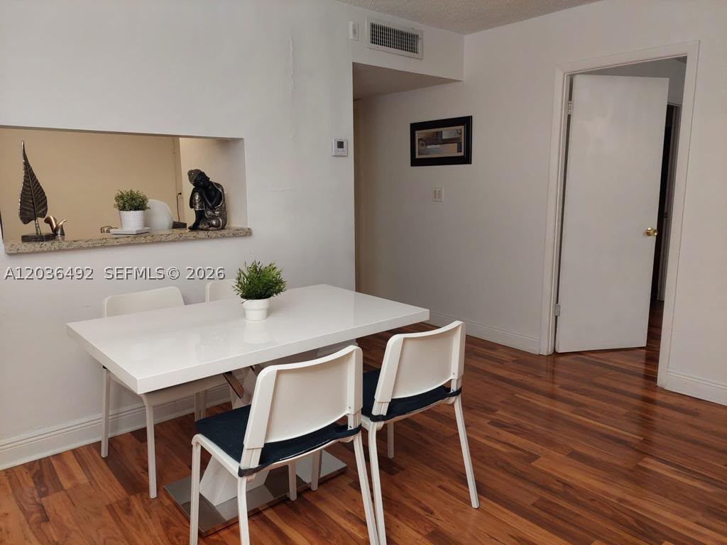 MONTECARLO CONDO - Residential Lease