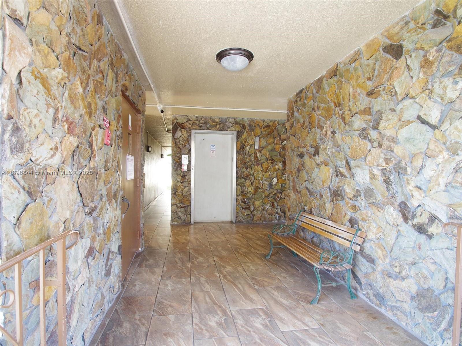 MEADOWBROOK CONDO APTS BL - Residential
