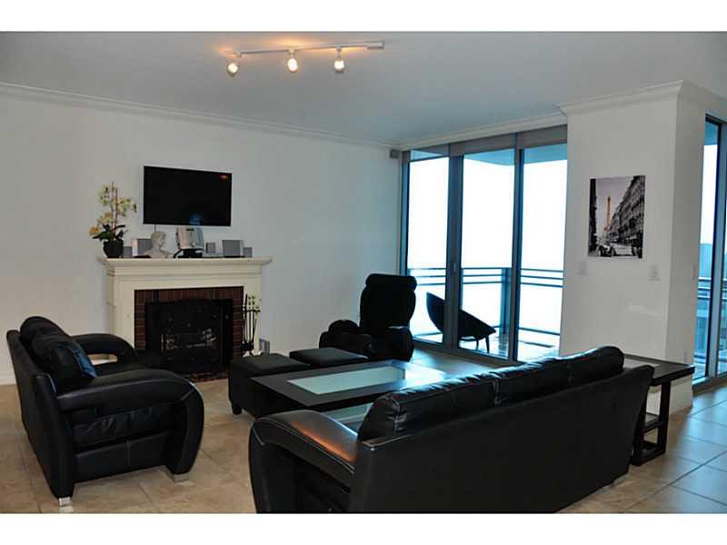 DIPLOMAT OCEANFRONT RESID - Residential Lease