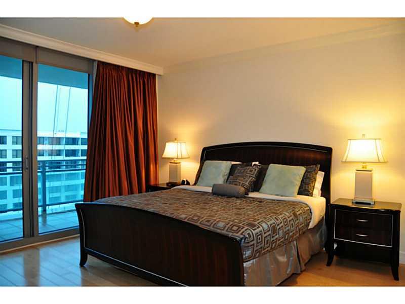 DIPLOMAT OCEANFRONT RESID - Residential Lease