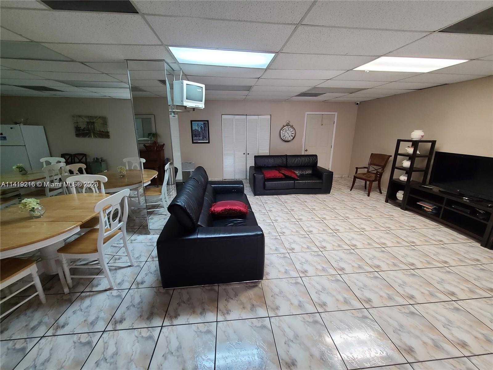 HARDING TOWER CONDO - Residential Lease