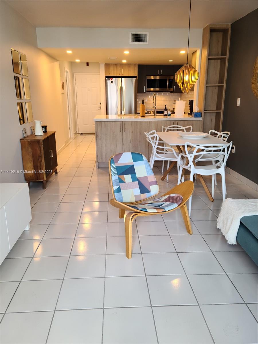 HARDING TOWER CONDO - Residential Lease