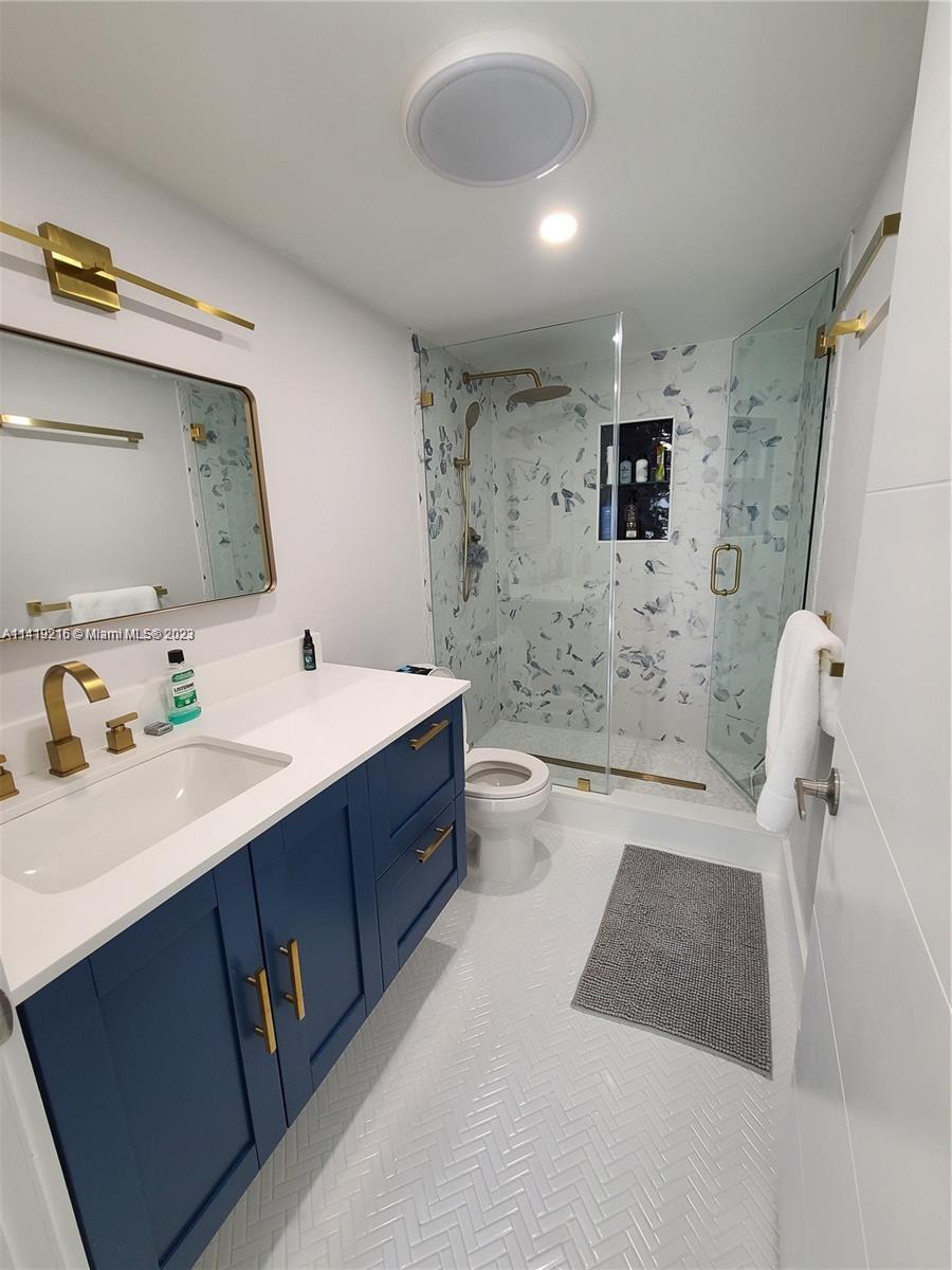 HARDING TOWER CONDO - Residential Lease
