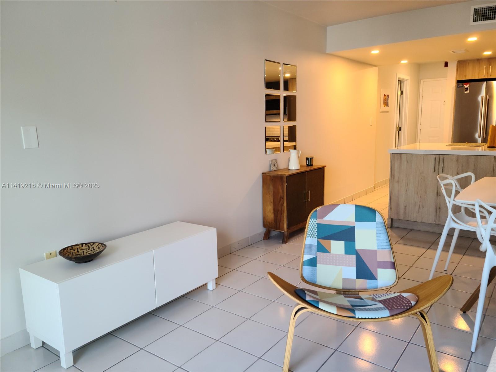 HARDING TOWER CONDO - Residential Lease