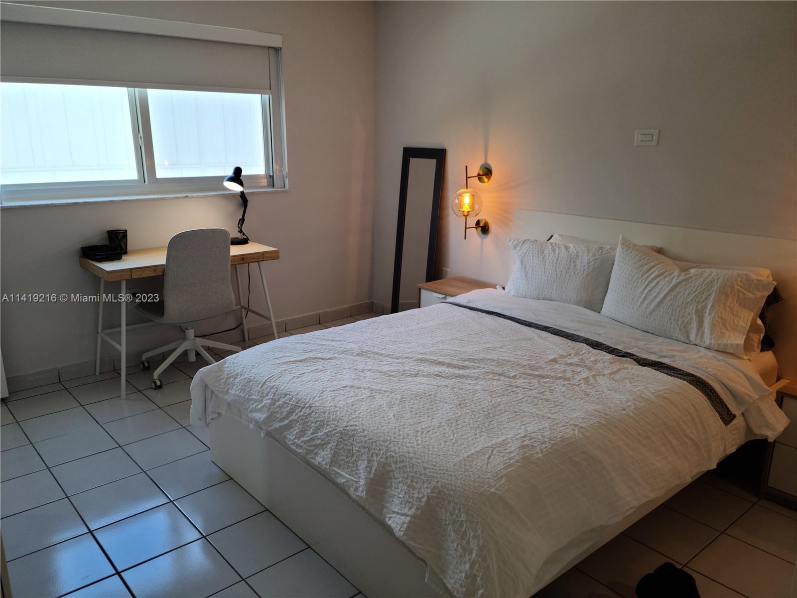 HARDING TOWER CONDO - Residential Lease