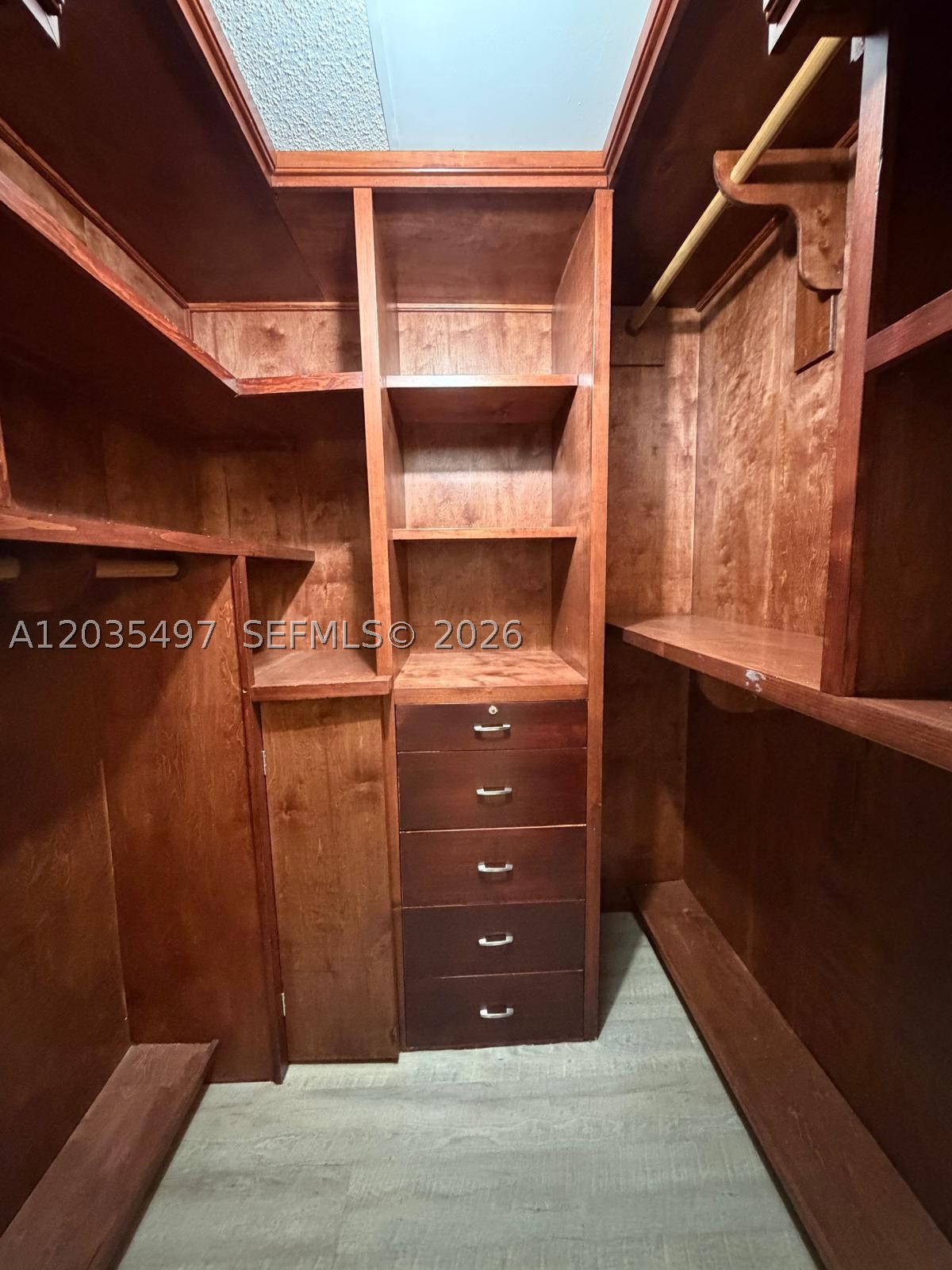 FOREST PARK SOUTH I - Residential Lease