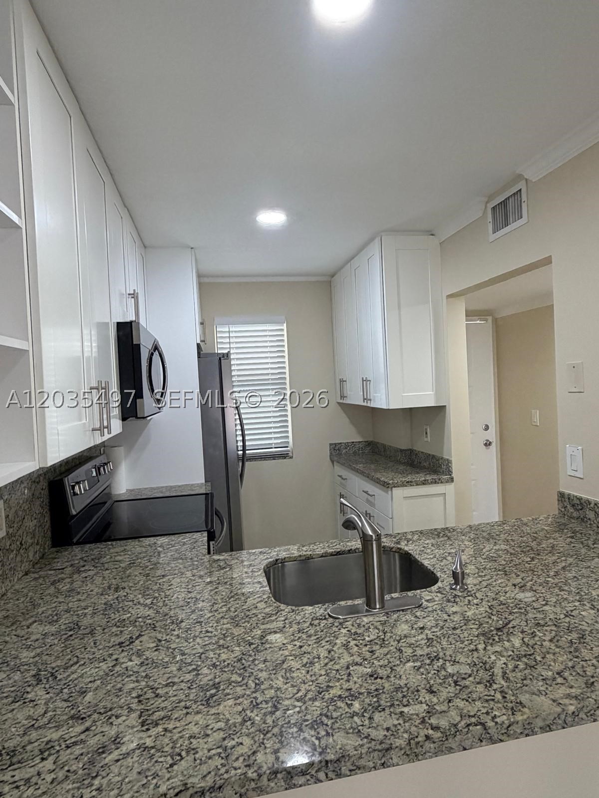FOREST PARK SOUTH I - Residential Lease