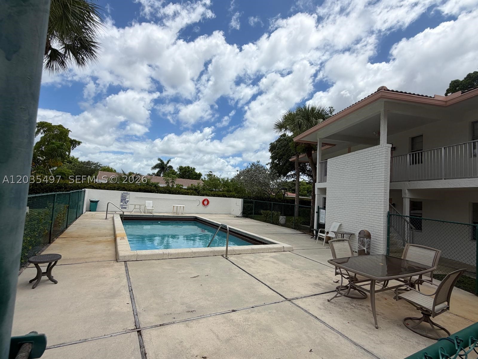 FOREST PARK SOUTH I - Residential Lease