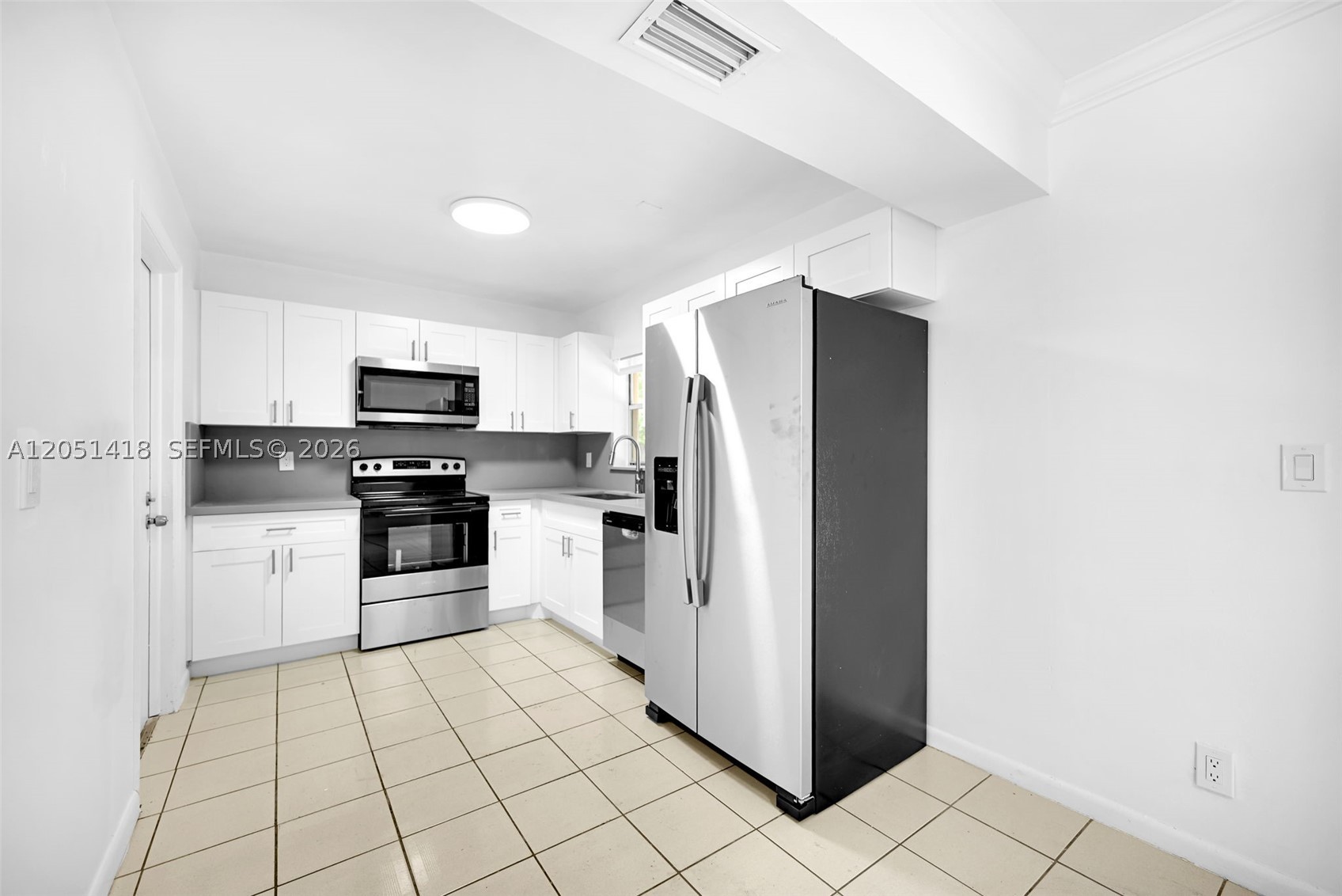 NORTH LAUDERDALE VILLAGE - Residential