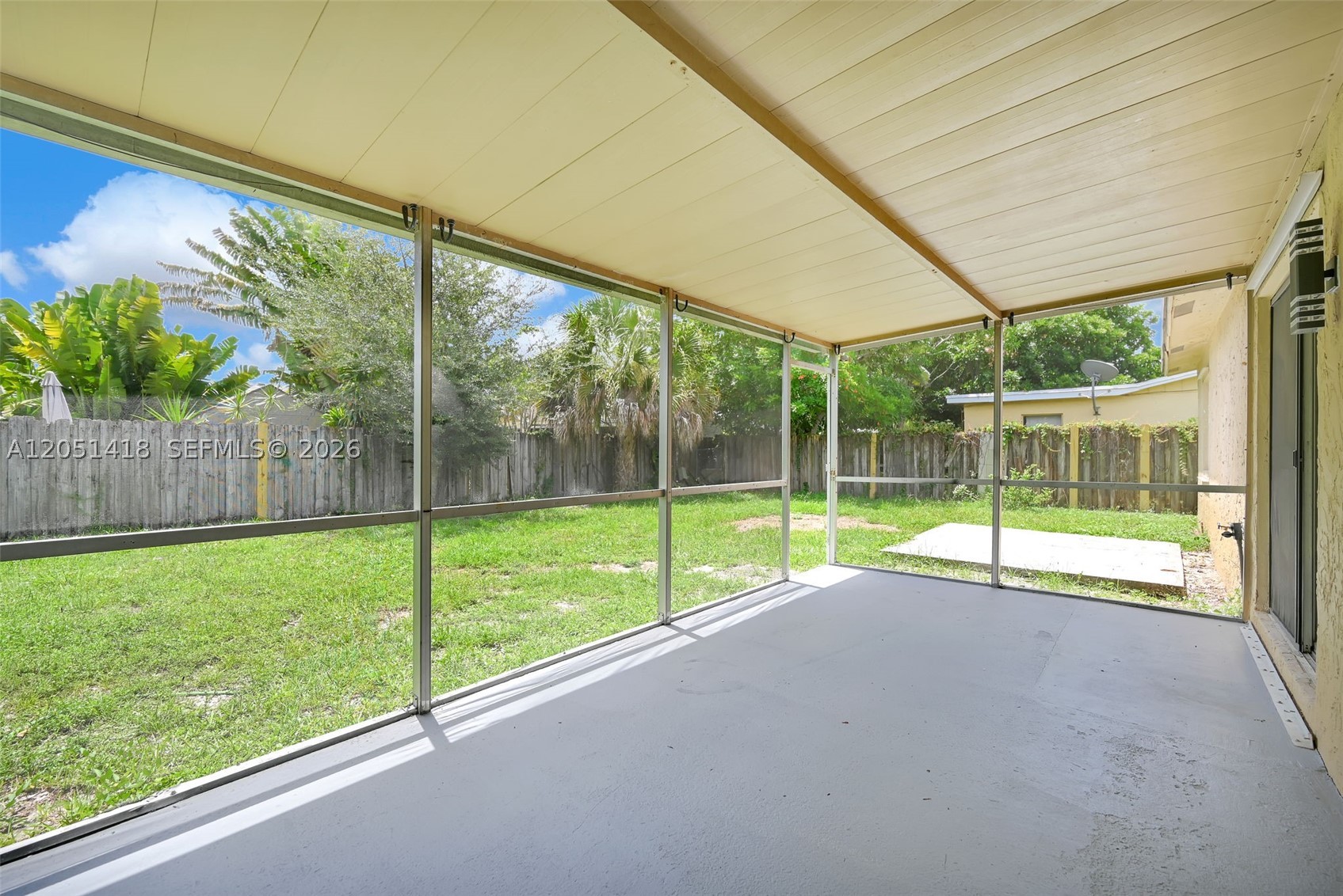 NORTH LAUDERDALE VILLAGE - Residential