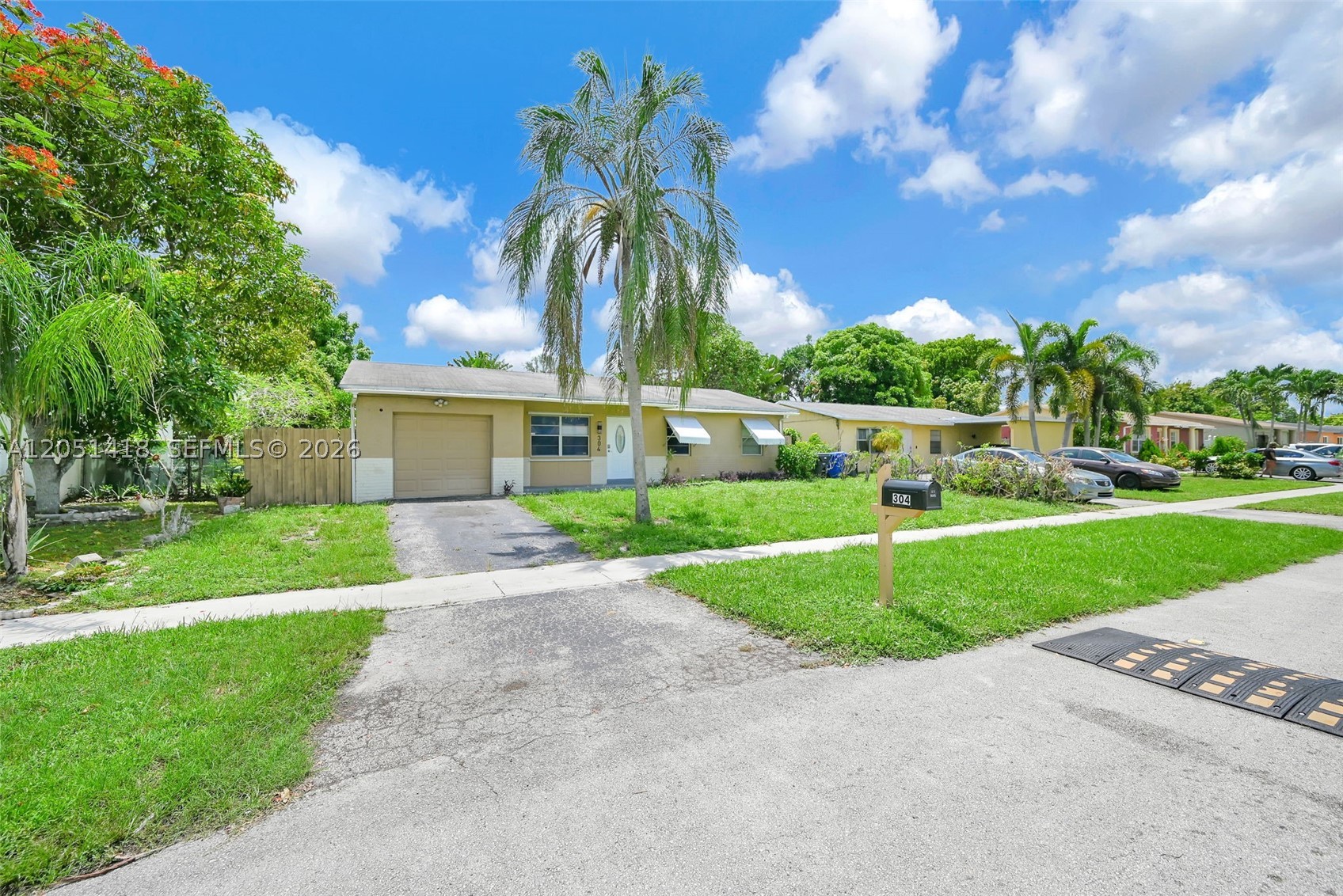 NORTH LAUDERDALE VILLAGE - Residential