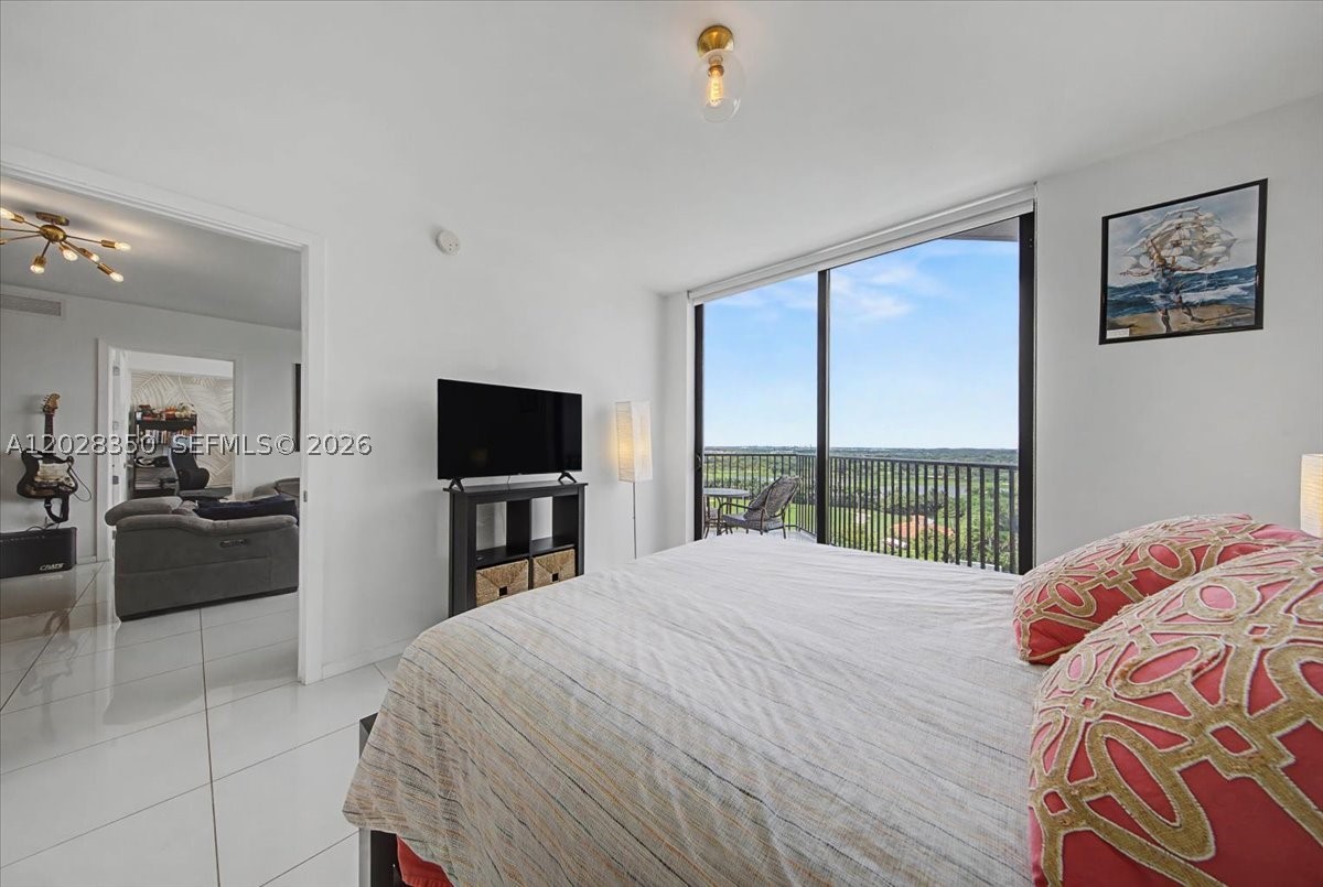 5252 PASEO CONDO - Residential