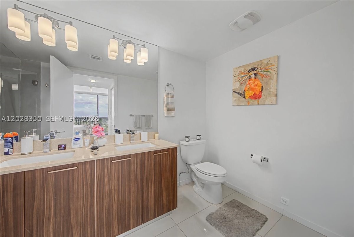 5252 PASEO CONDO - Residential