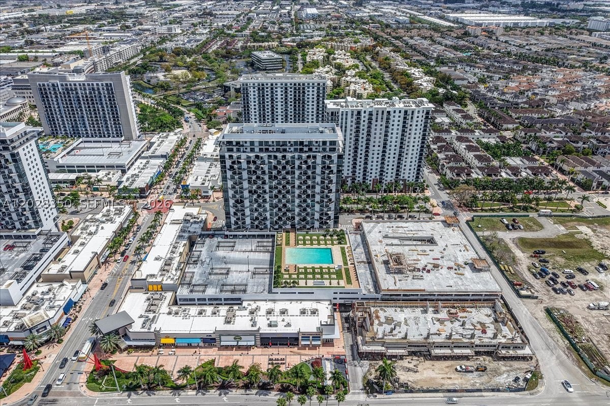 5252 PASEO CONDO - Residential