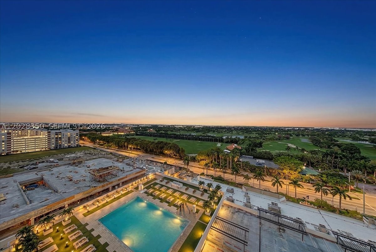5252 PASEO CONDO - Residential