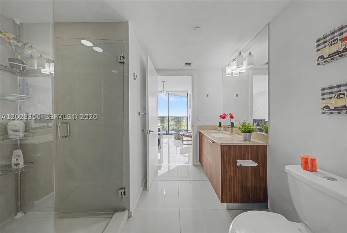5252 PASEO CONDO - Residential