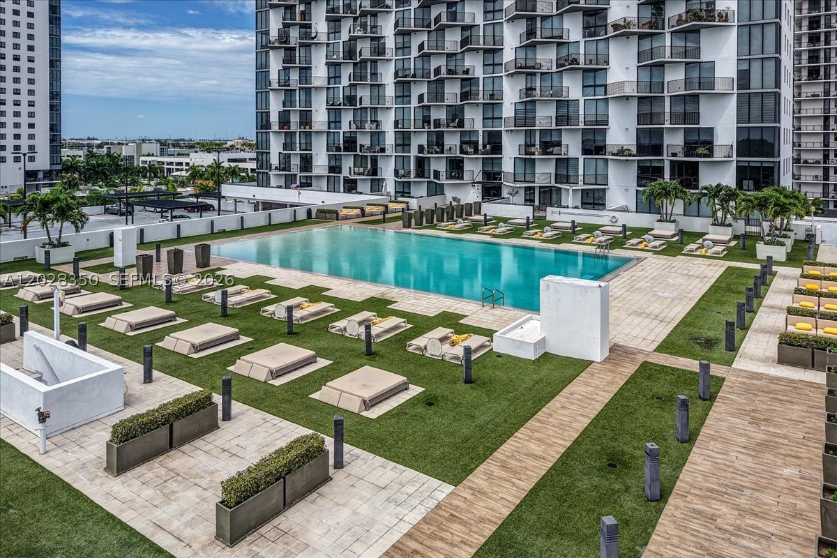 5252 PASEO CONDO - Residential