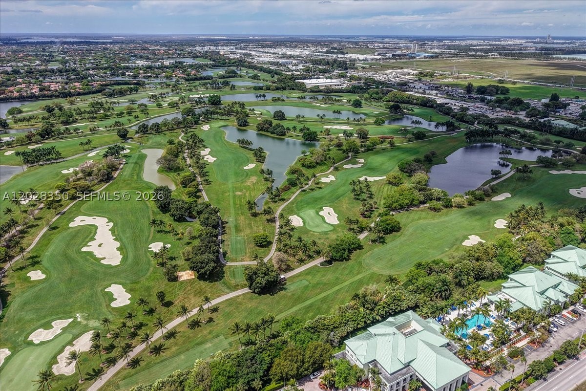 5252 PASEO CONDO - Residential
