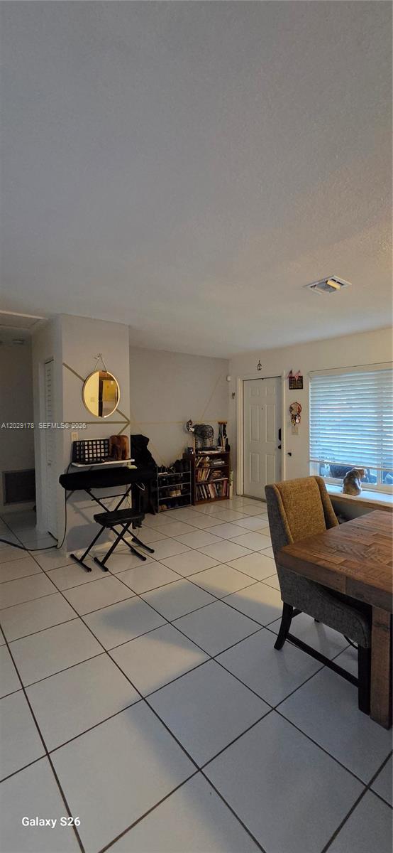 LAUDERDALE NORTH PARK SEC - Residential