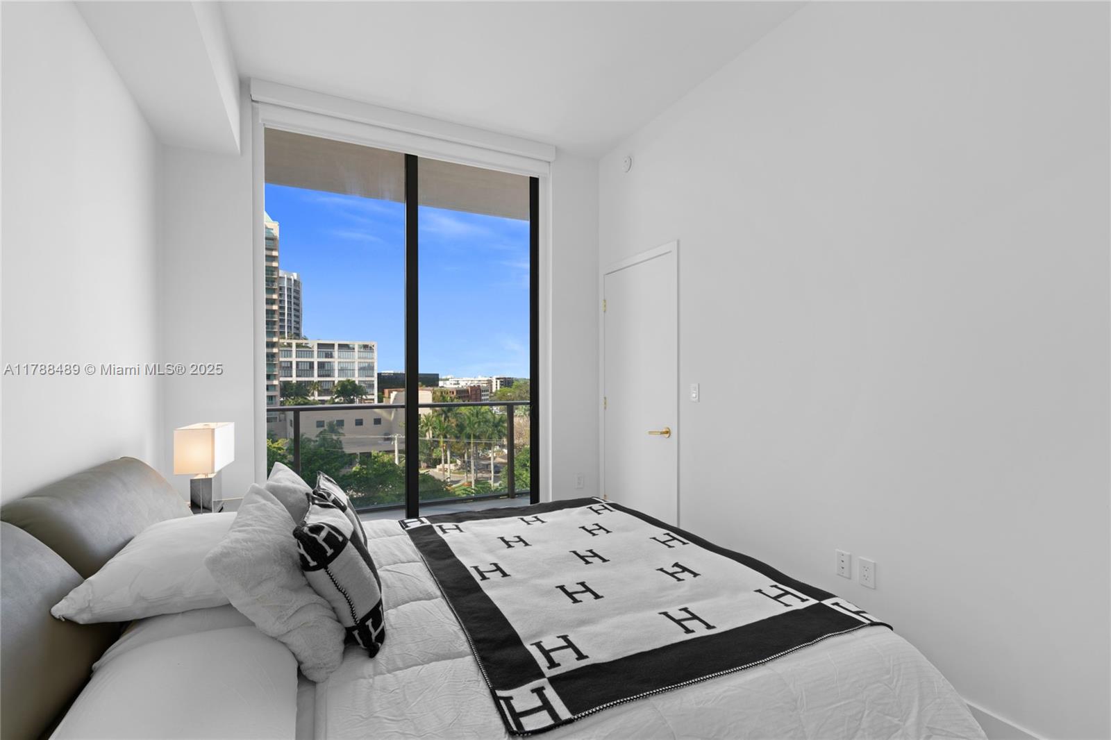 2678 TIGERTAIL CONDO - Residential