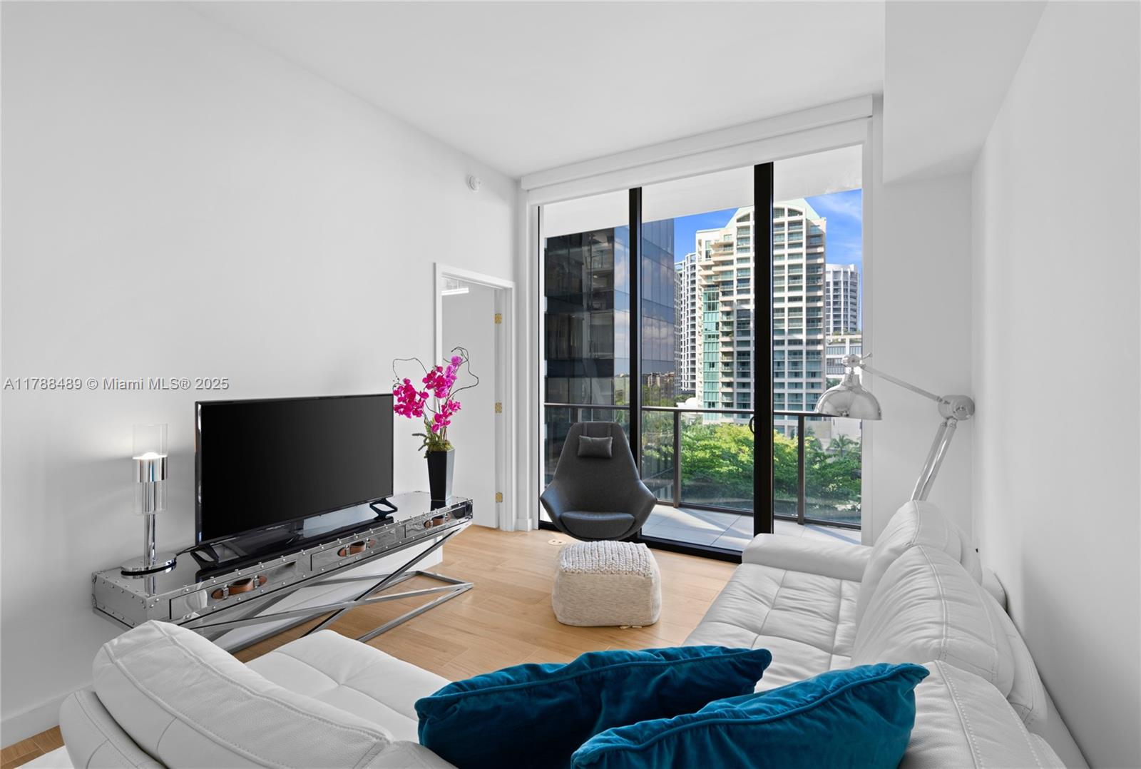 2678 TIGERTAIL CONDO - Residential