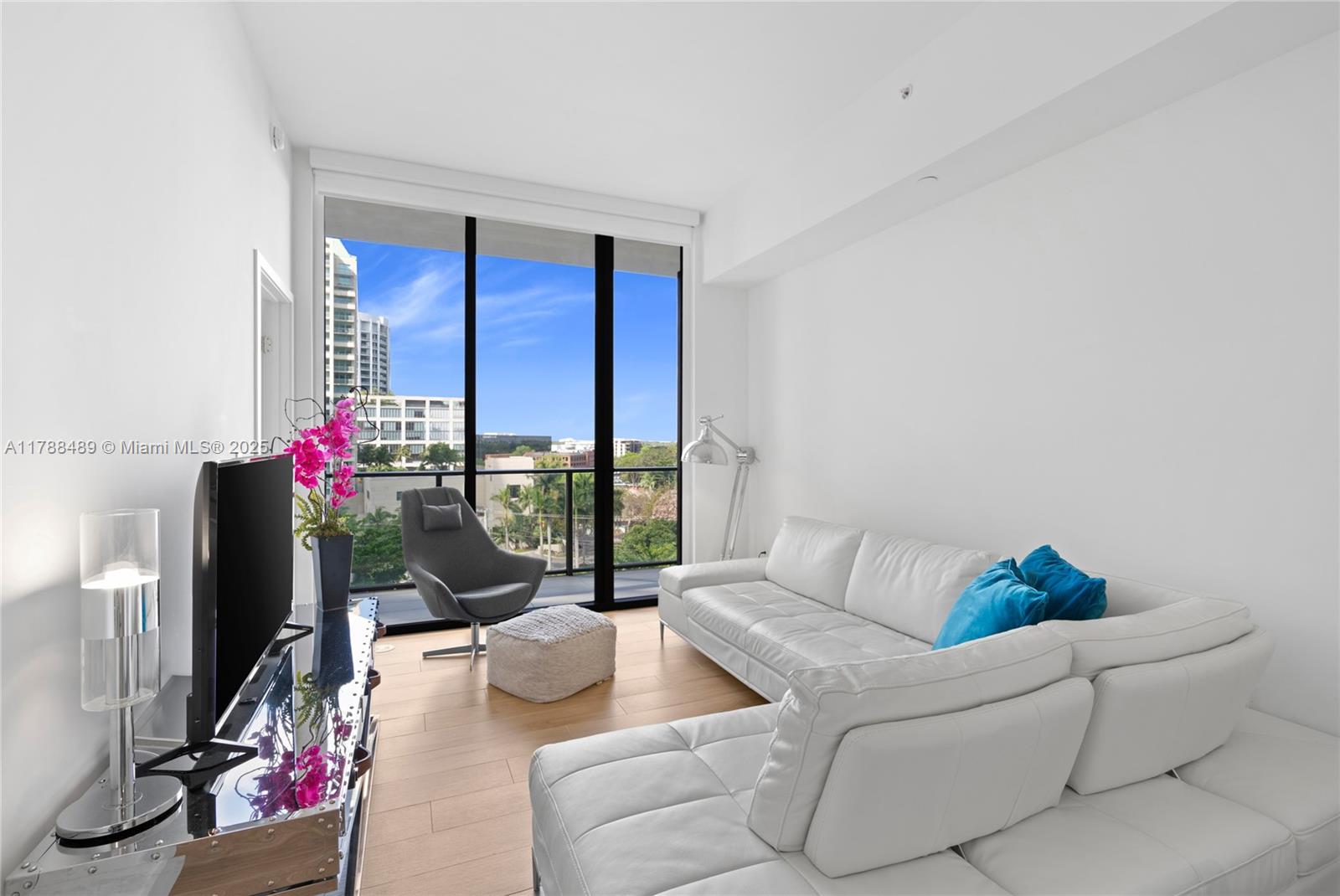 Experience a modern twist on classic European elegance at Mr. C Residences in Coconut Grove. This stunning, fully furnished pied-à-terre blends Old World sophistication with the effortless luxury of contemporary living—infused with the rich maritime charm of Coconut Grove and the legendary hospitality of four generations of the Cipriani family.
Enjoy seamless, turn-key living with spectacular views of Coconut Grove village and a serene side bay view. Easy to show