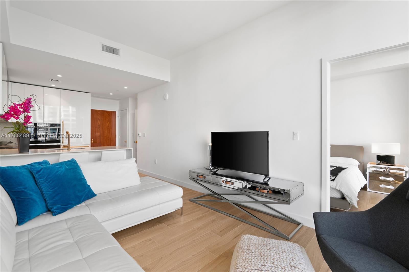 2678 TIGERTAIL CONDO - Residential