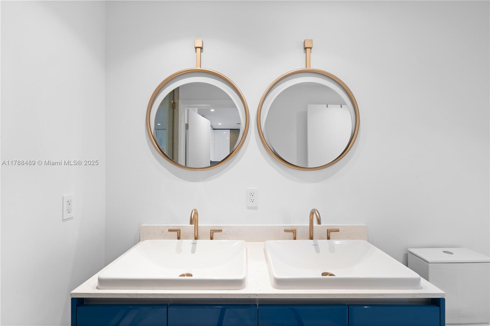 2678 TIGERTAIL CONDO - Residential