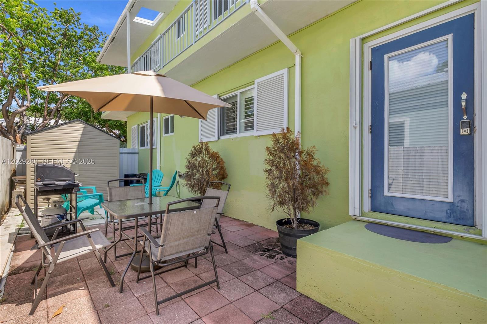 LARGO SOUND VILLAGE - Residential