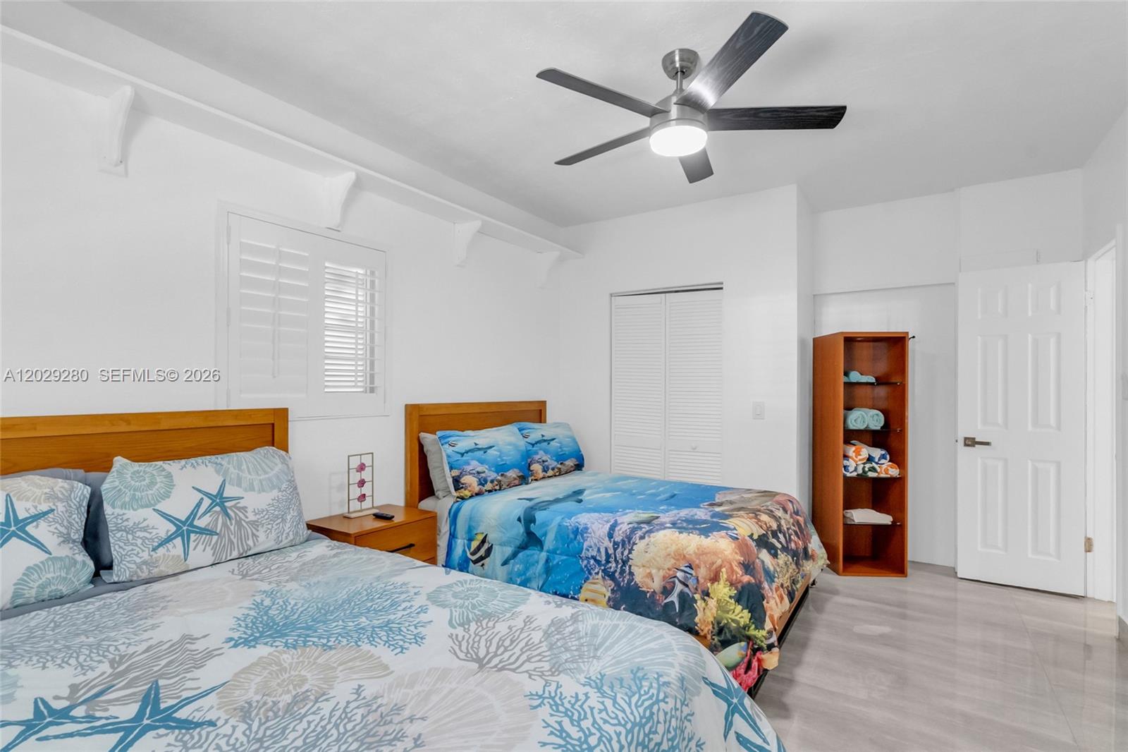 LARGO SOUND VILLAGE - Residential