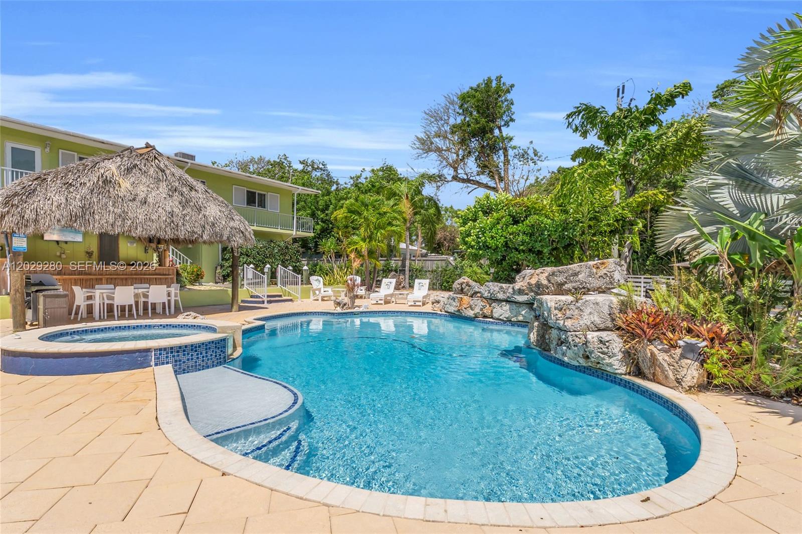 LARGO SOUND VILLAGE - Residential