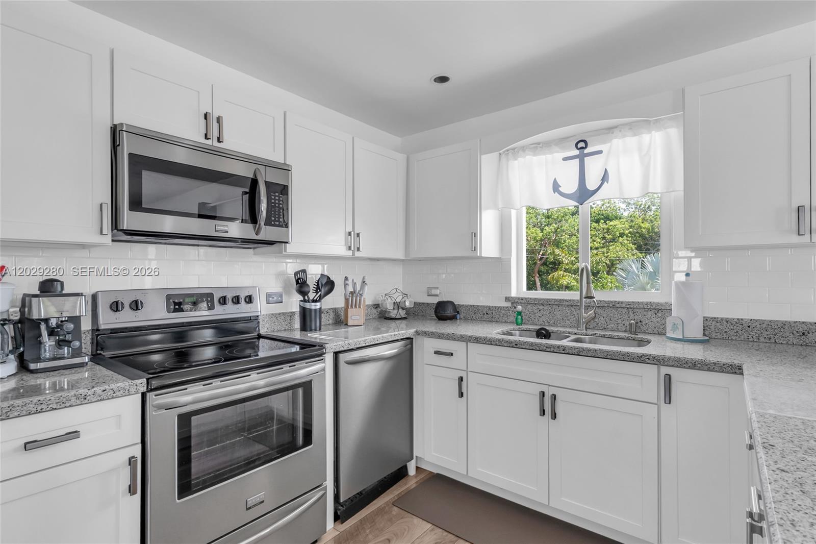 LARGO SOUND VILLAGE - Residential