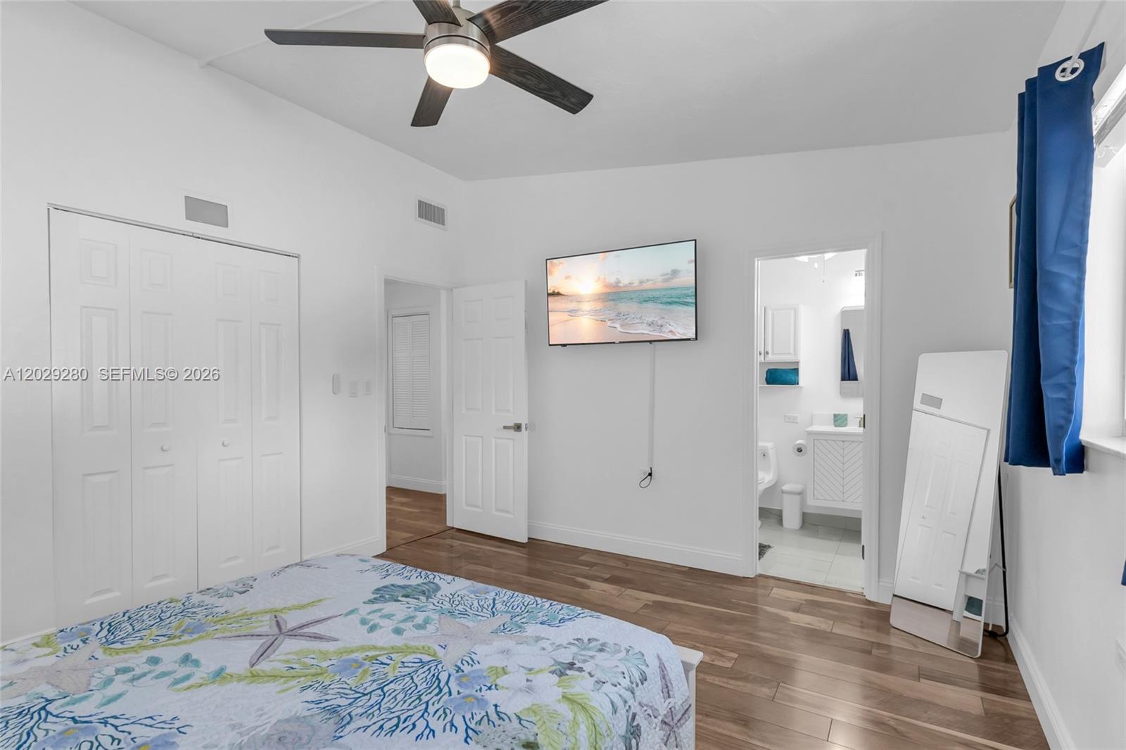 LARGO SOUND VILLAGE - Residential
