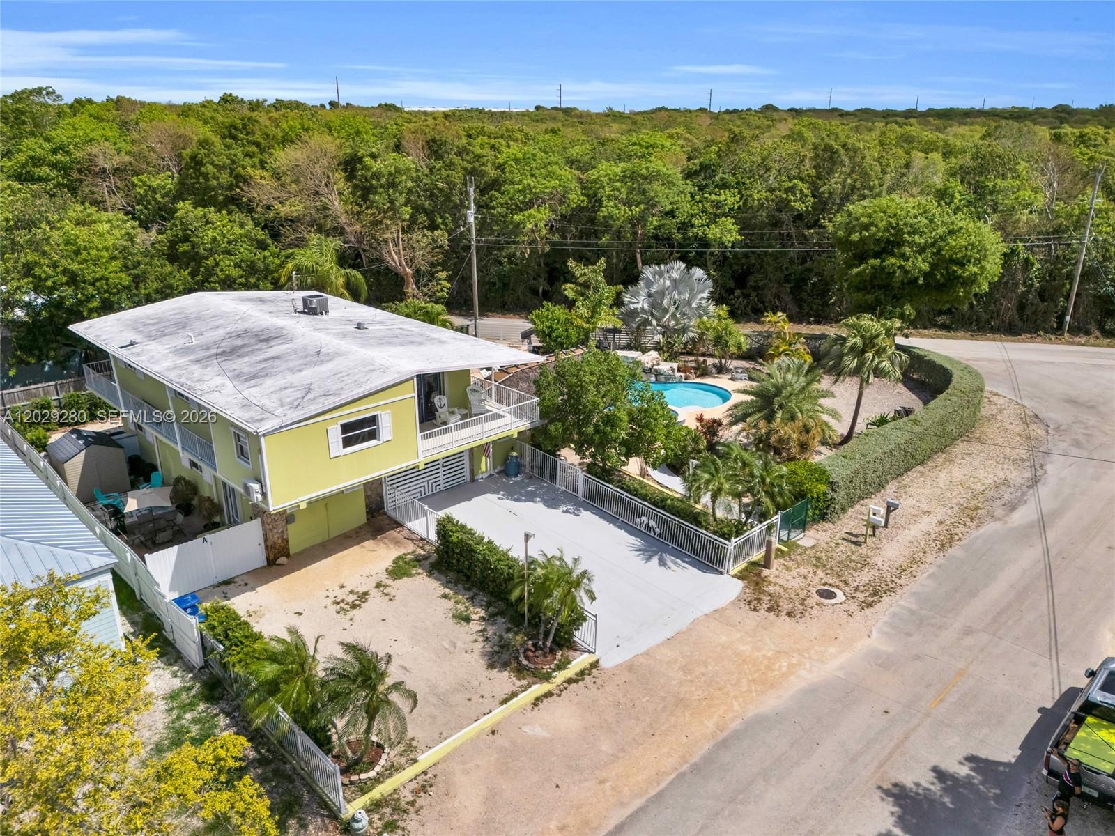 LARGO SOUND VILLAGE - Residential