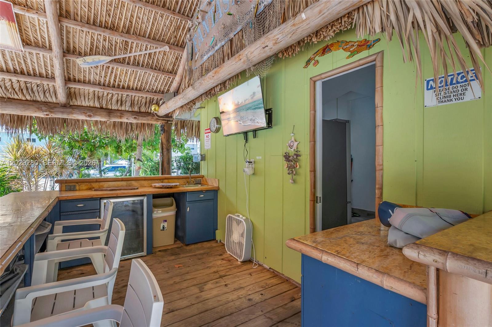 LARGO SOUND VILLAGE - Residential