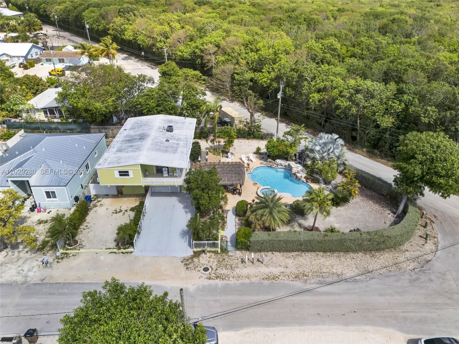 LARGO SOUND VILLAGE - Residential