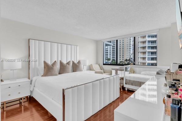 BRICKELL KEY II CONDO - Residential